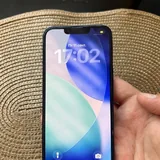 iPhone 13 1