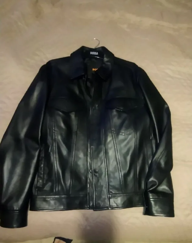 HUGO BOSS кожаная куртка 1