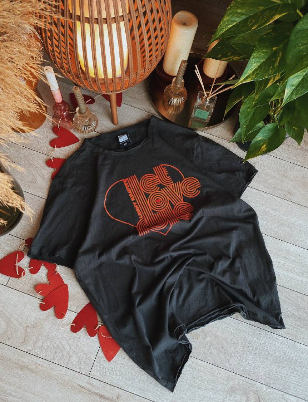 Винтажные музыкальные футболки и мерч, размеры L и XL 3