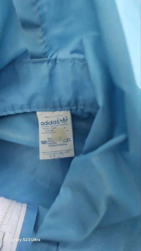 Дождевик Adidas, размер 164 (S) 2