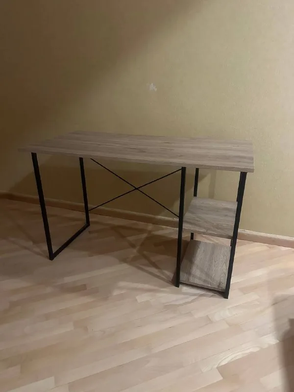 Стол