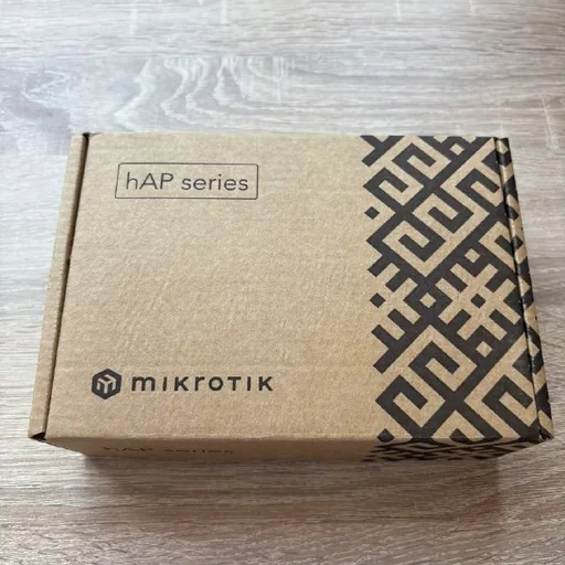MikroTik hAP ax lite LTE6 маршрутизатор