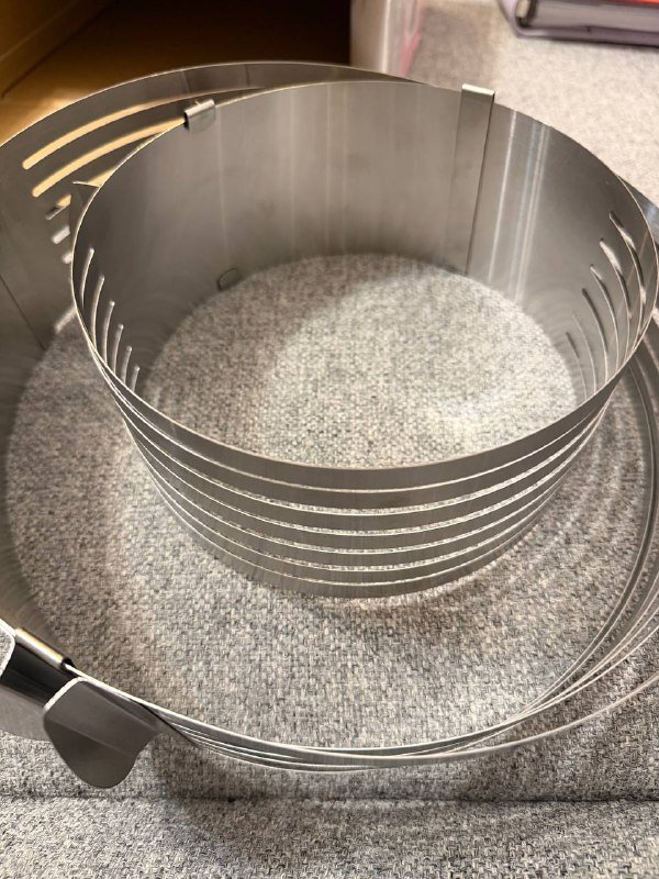 Аэрограф, кольца для выпекания, шпатель, коробки для тортов, столик, перчатки, блокнот 2