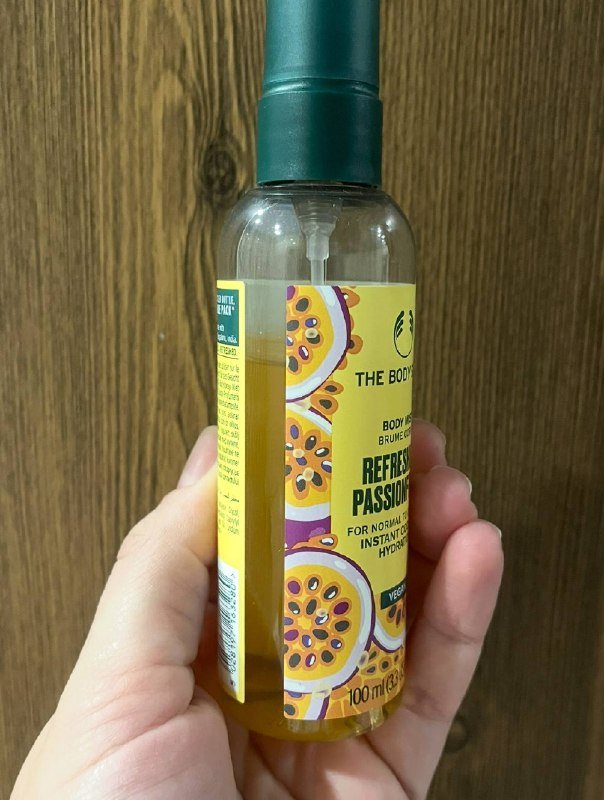 Аромамасла, спрей, жидкая помада, консиллер, тушь, жидкие тени, блестки 2