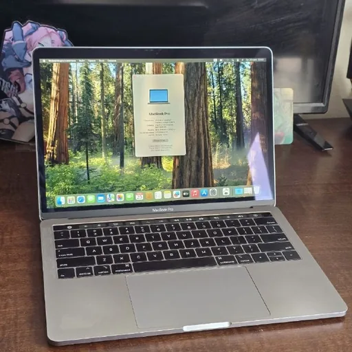 MacBook Pro 13 2019 Touch Bar