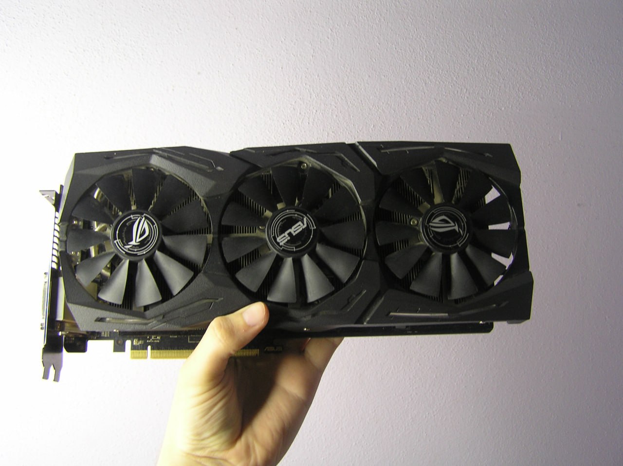 ASUS ROG STRIX RX 580 8GB