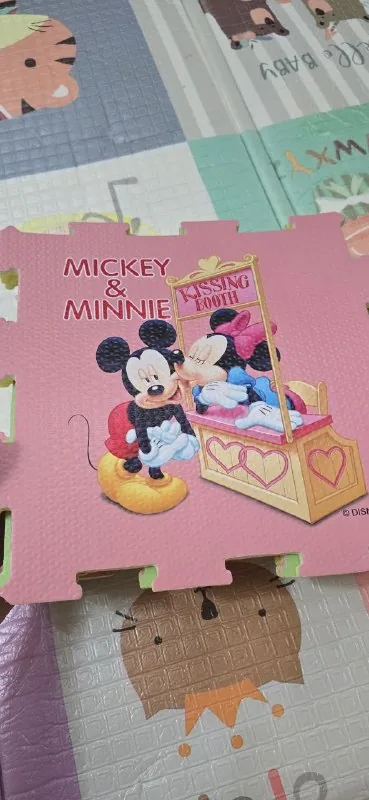 Детский коврик-пазл Mickey and Minnie 1