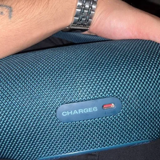 JBL Charge 6 портативная колонка