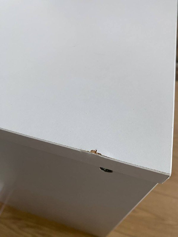 Стол 90x45 см с дефектом скола 3