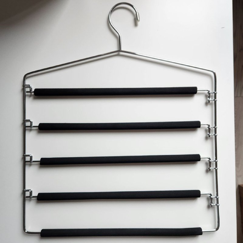 Вешалки для брюк от Jysk три штуки