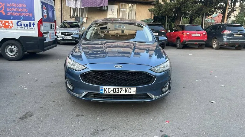 Ford Fusion 2018, гибрид 2.0 4