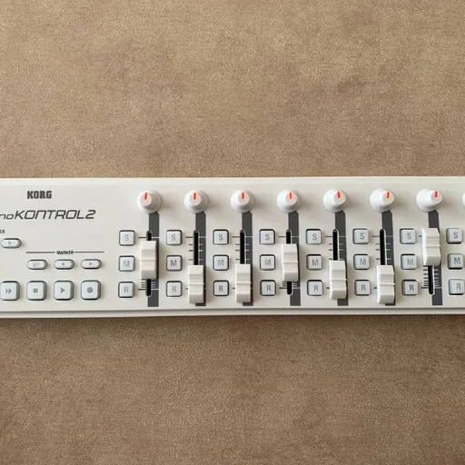 Korg nanoKONTROL2