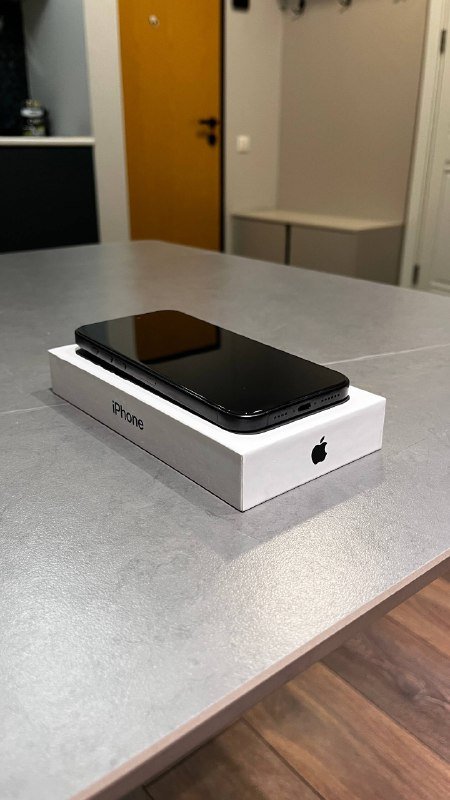 iPhone 16 Pro Max 256GB 1