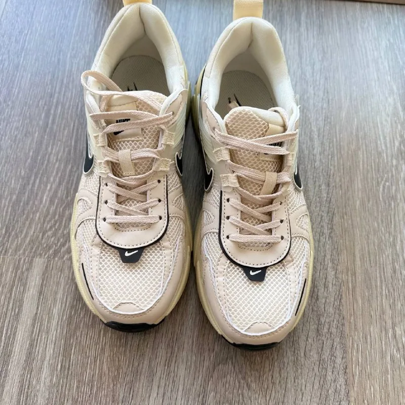Кроссовки Nike V2K