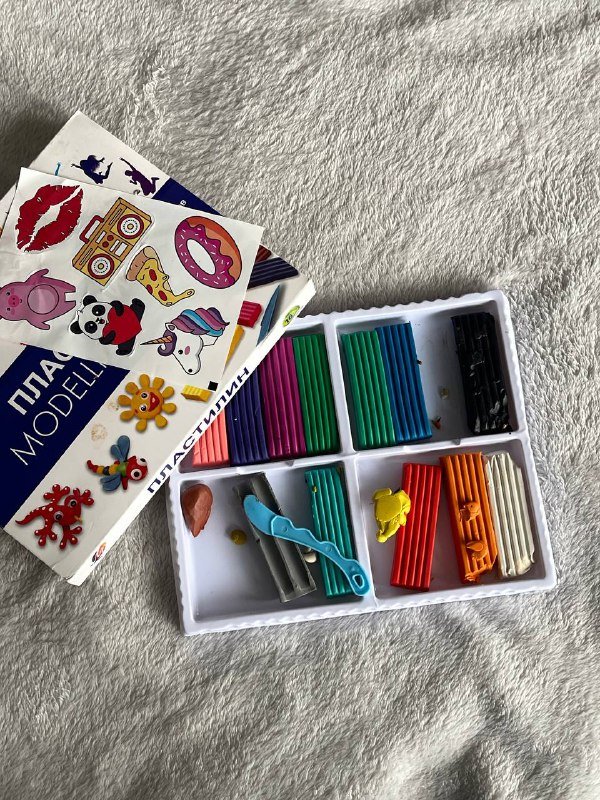 Пластилин с наклейками