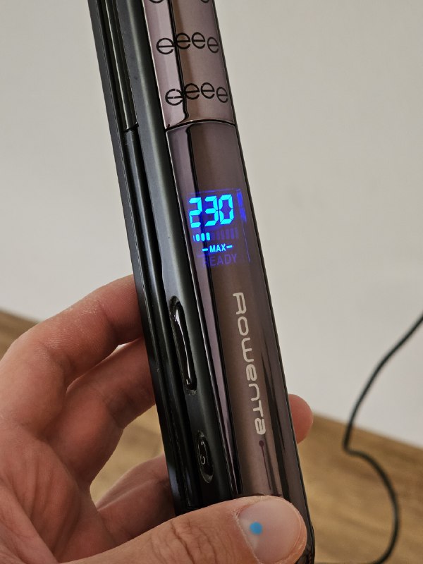 Утюжок для выпрямления волос Rowenta SV4412 3