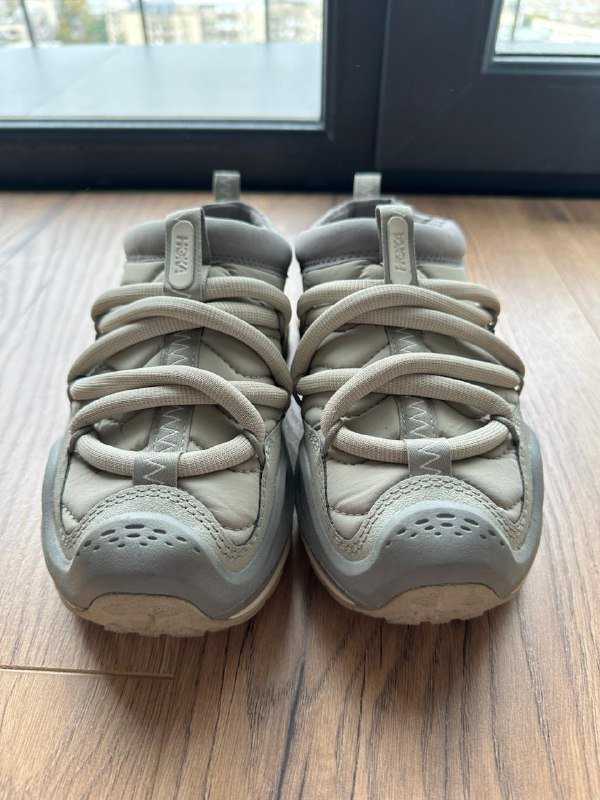 Тапки Hoka Ora Primo унисекс, размер US 8/7