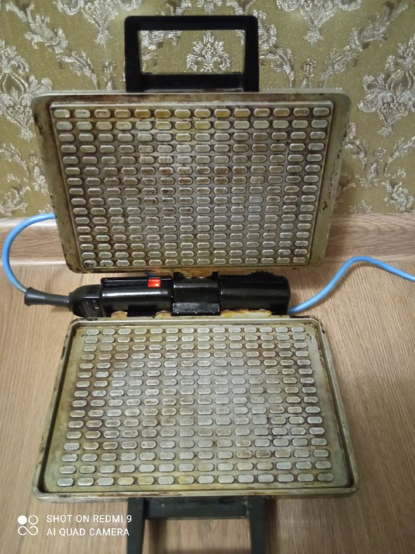 Вафельница 2