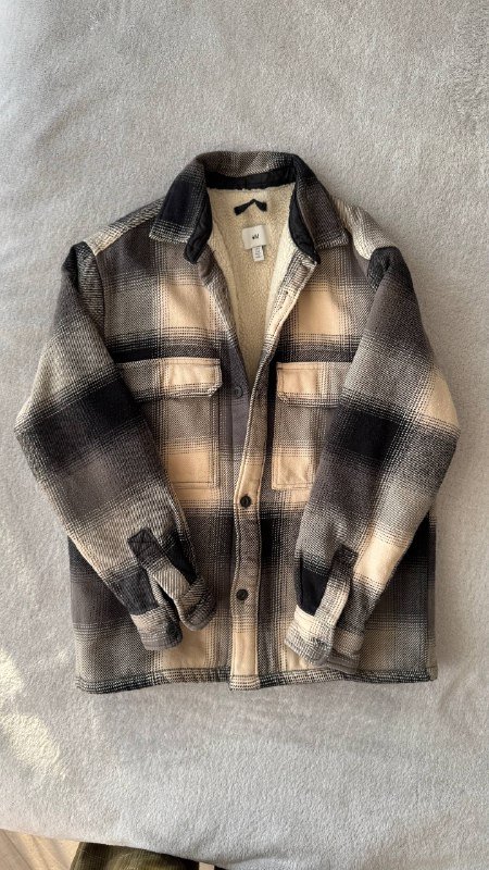 Куртка-рубашка унисекс H&M размер S утепленная