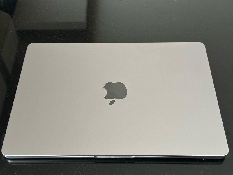 MacBook Air M2 13" 8/512 4