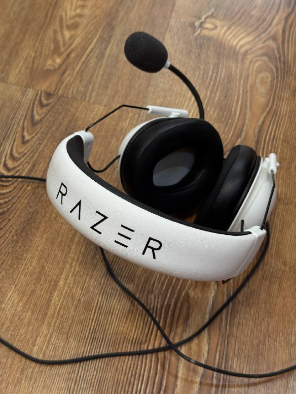 Наушники Razer BlackShark V2 X White 3