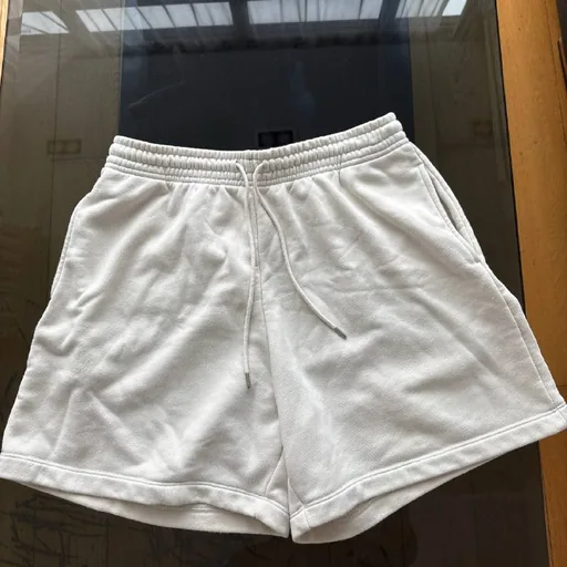 Шорты Uniqlo, размер M