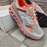 On Running кроссовки 1