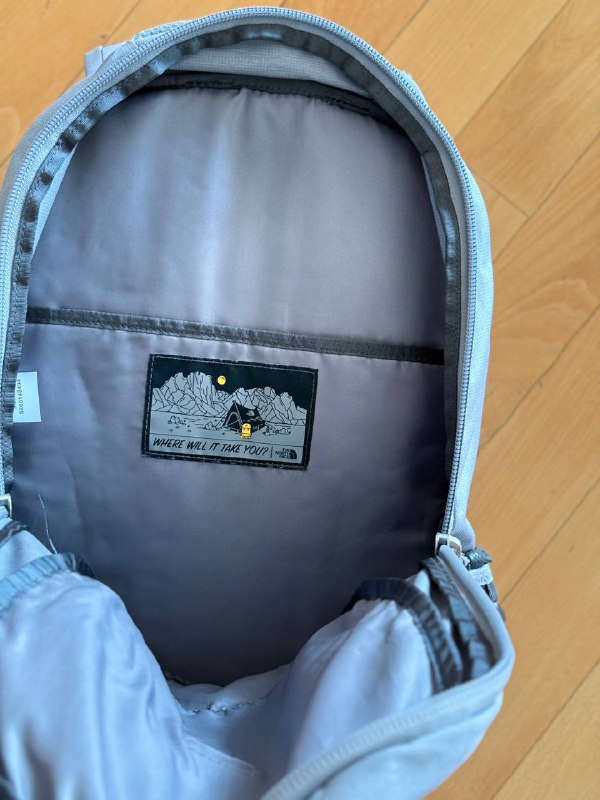 Куртка Columbia, Рюкзак Northface, Полки угловой Ikea 4