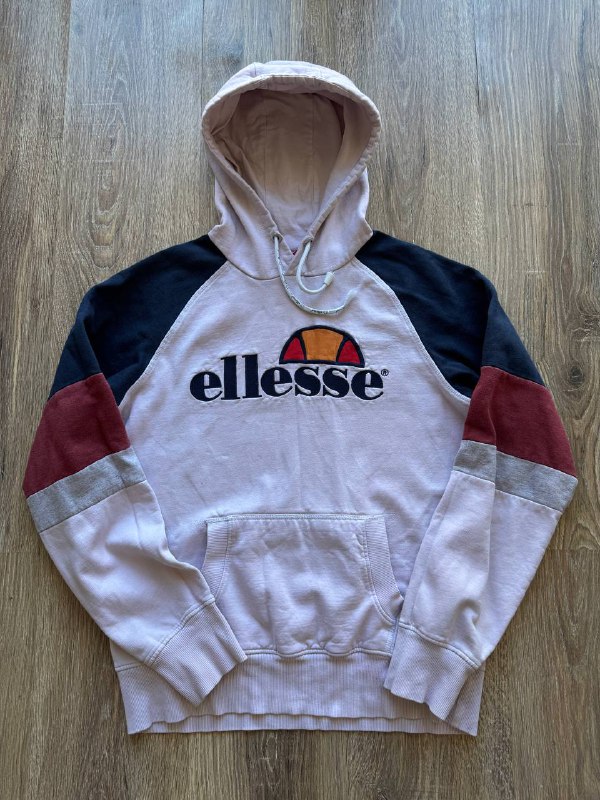 Пуловер Paul & Shark, Zip-худи Juicy Couture, Худи Ellesse, Свитшот Champion, Худи Daily Paper, Худи Puma the Kooples, Худи Nike, Свитшот Daily Paper, Худи Napapijrie 3