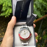 Tommy Hilfiger часы 2
