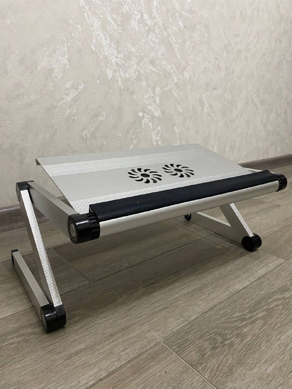 Столик-подставка для ноутбука с вентиляторами