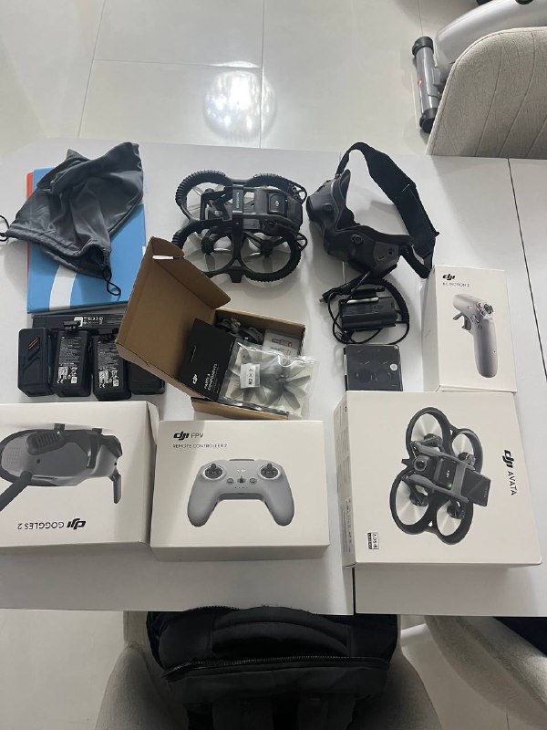 DJI Avata дрон, очки, контроллеры, аккумуляторы, сумка