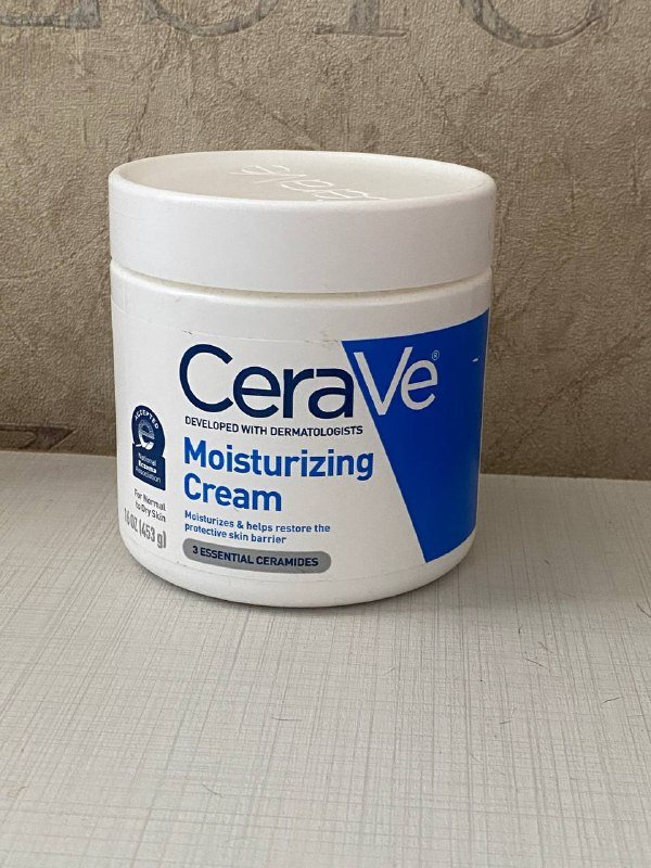 CeraVe Hydrating Facial Cleanser, Moisturising Lotion, Moisturising Cream 9