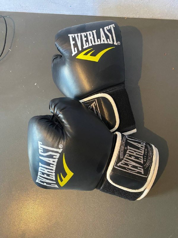 Боксерские перчатки 10 oz, Шлем S