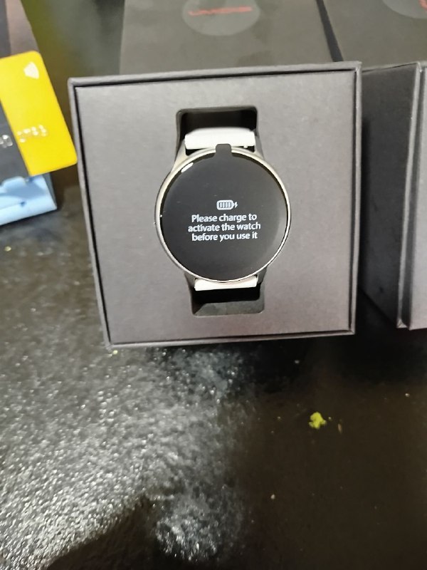 Smartwatch, 50% discount, 3 options left