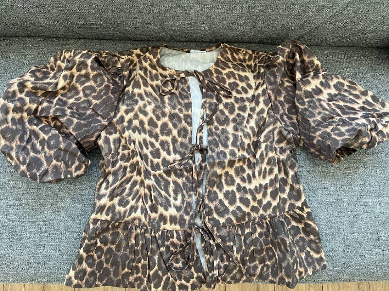 Купальник South Beach, Атласный топ Topshop, Блузка Asos Design 9