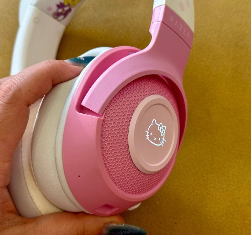 Наушники Razer Kraken BT Hello Kitty and Friends Edition 4