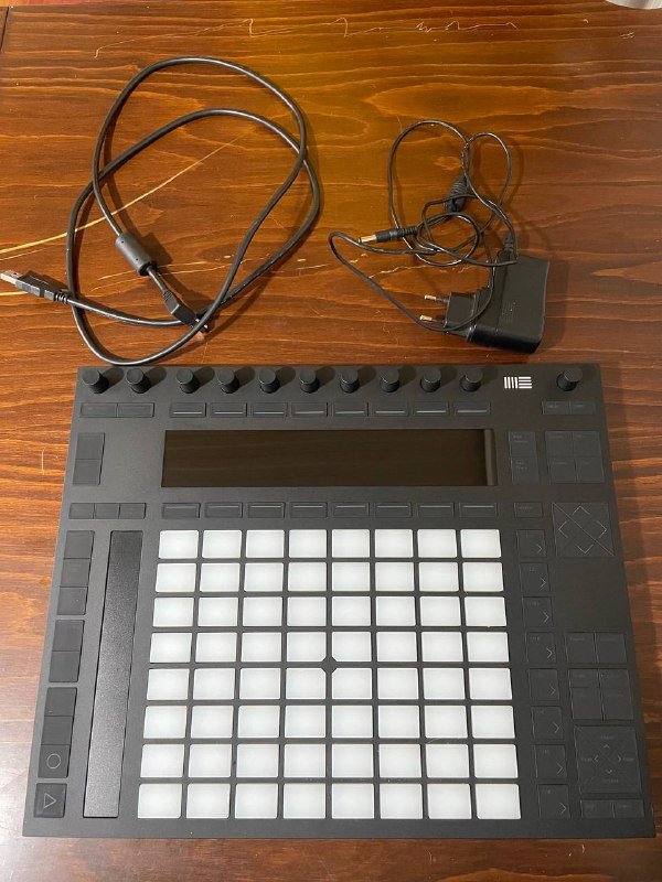 Ableton Push 2 музыкальный контроллер