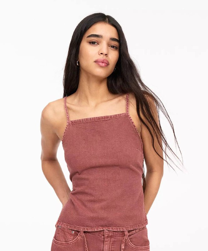 Белый топ с открытой спиной Pull&Bear 3