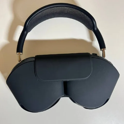 AirPods Max 2024