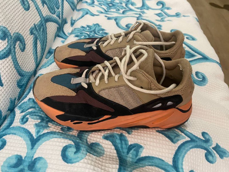 Adidas Yeezy Boost 700 V1 Enflame Amber кроссовки 2