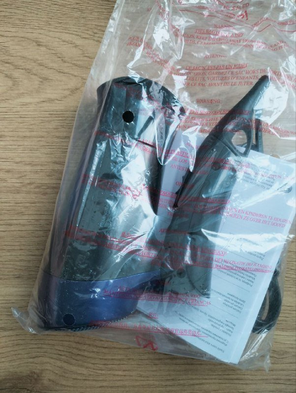 Компактный дорожный фен Remington D2400 4