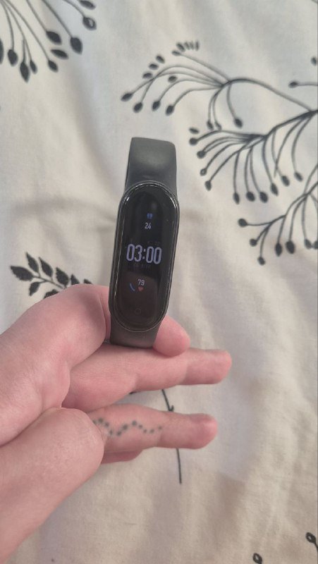 Фитнесс браслет xiaomi mi band 5, беспроводная зарядка, наушники Soultech MagicPro, книга Джулиан Бранс