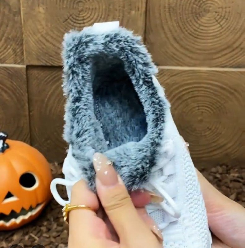 Утеплённые женские кроссовки размер 37 2