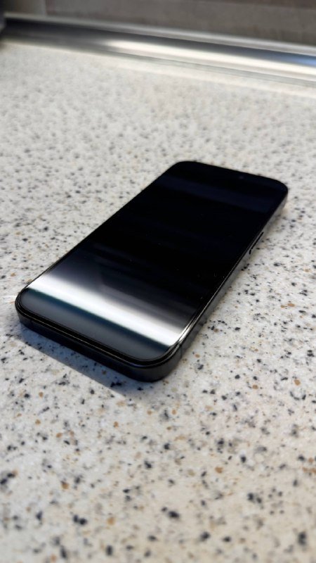 iPhone 15 Pro Black Titanium 128GB 3
