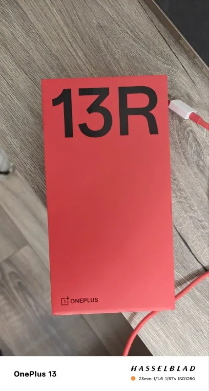 OnePlus 13R 1