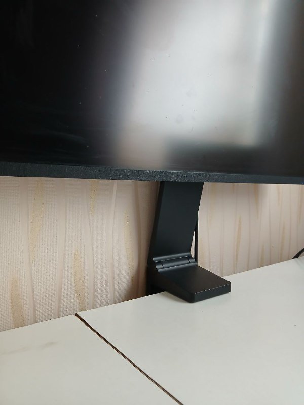 Монитор Samsung Space Monitor 32 дюйма UHD 4К 2