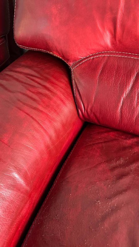 красные кожаные диваны 3