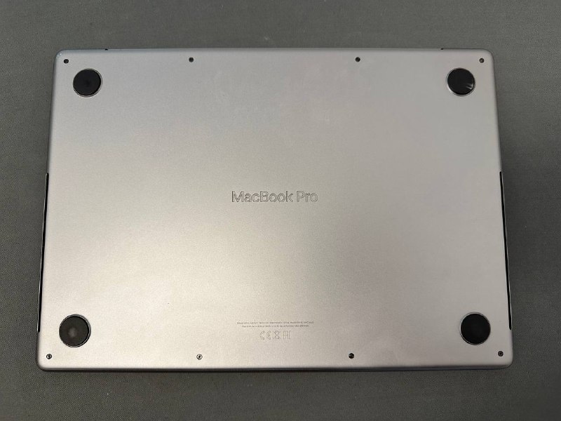 MacBook Pro 14-inch 2021, 32GB/512GB, Space Gray 6