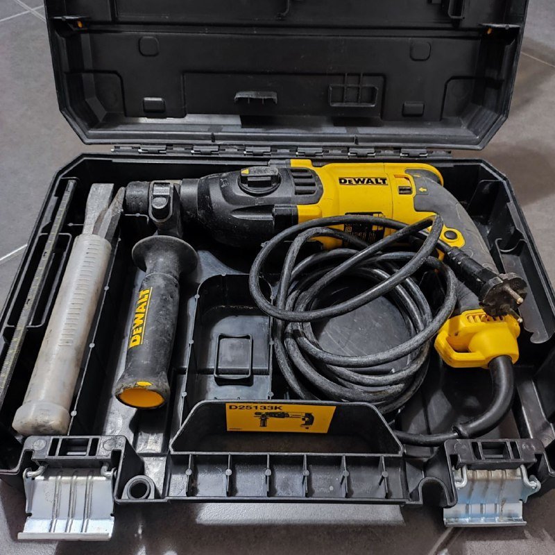 Перфоратор Dewalt D25133-ks с комплектом сверл